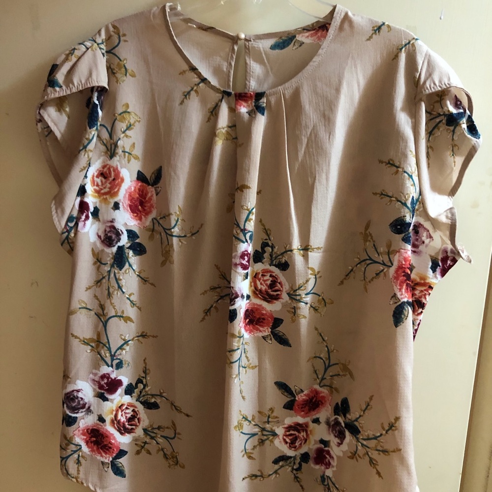Tulip Sleeve Floral Top